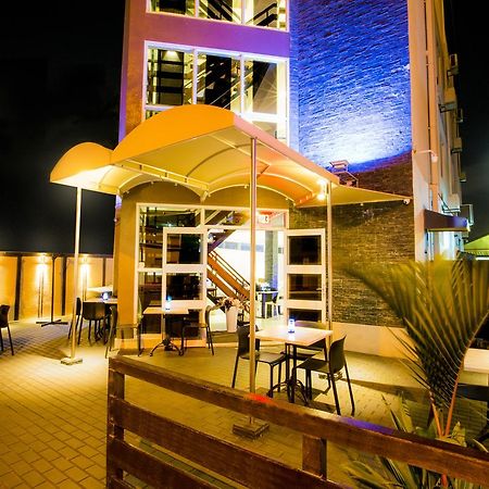 Q-Inn Boutique Hotel Paramaribo Bagian luar foto